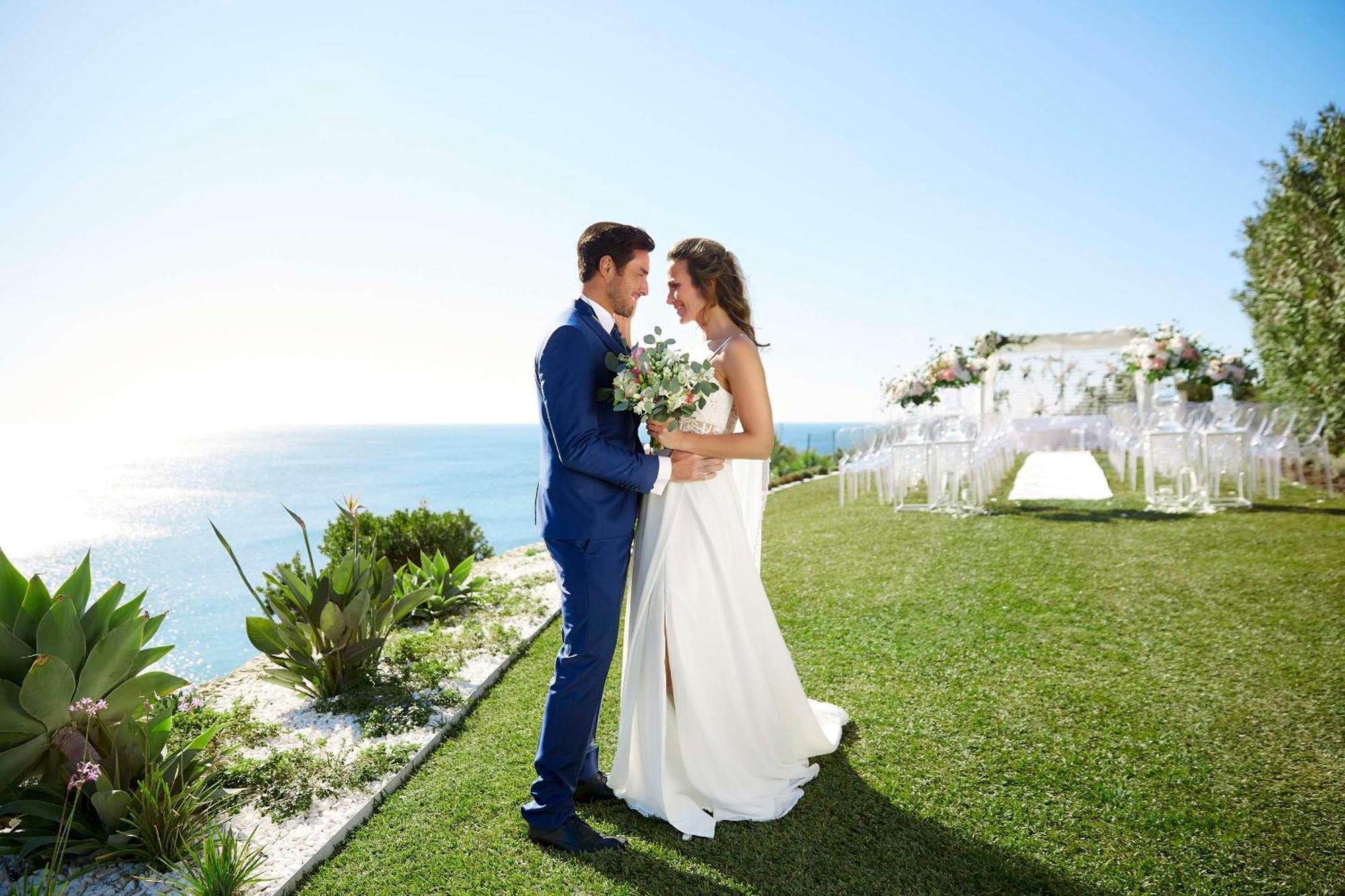티볼리 카르보에이루 알가르브 리조트 외부 사진 Wedding at Sandals South Coast